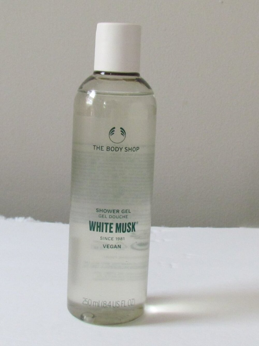 The Body Shop Vegan Floral White Musk Shower Gel 8.4 fl. oz., NEW